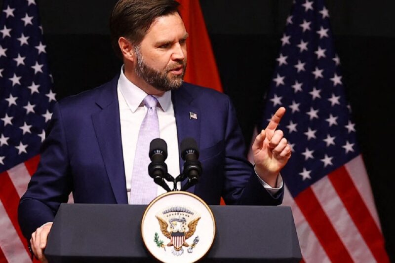 VP Vance Tells Russia and Ukraine to Strike a Deal: இல்லாட்டி நாங்க ஜெகா வாங்கிடுவோம்- வடிவேல் பாணியில் ..