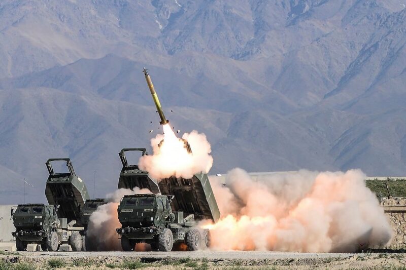 Taiwan Fire US High-Tech Rocket Systems: சீனாவுக்கு வெறுப்பேத்த அமெரிக்கா கொடுத்த High-Tech ராக்கெட்