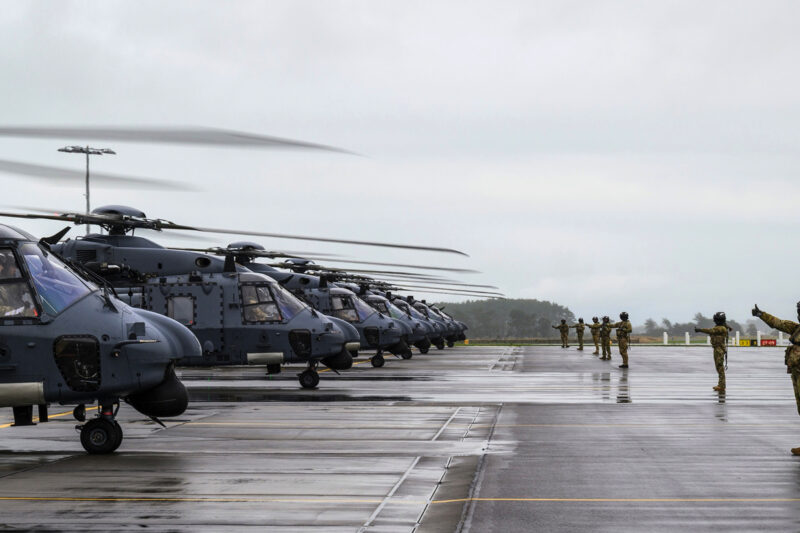 வான்படைக்கு புதிய சக்தி! நியூசிலாந்தின் NH90 ஹெலிகாப்டர் படைக்கு மாபெரும் மேம்படுத்தல் – ‘பயங்கரமான’ சூழ்நிலையிலும் துல்லியமான தரையிறக்கம்!