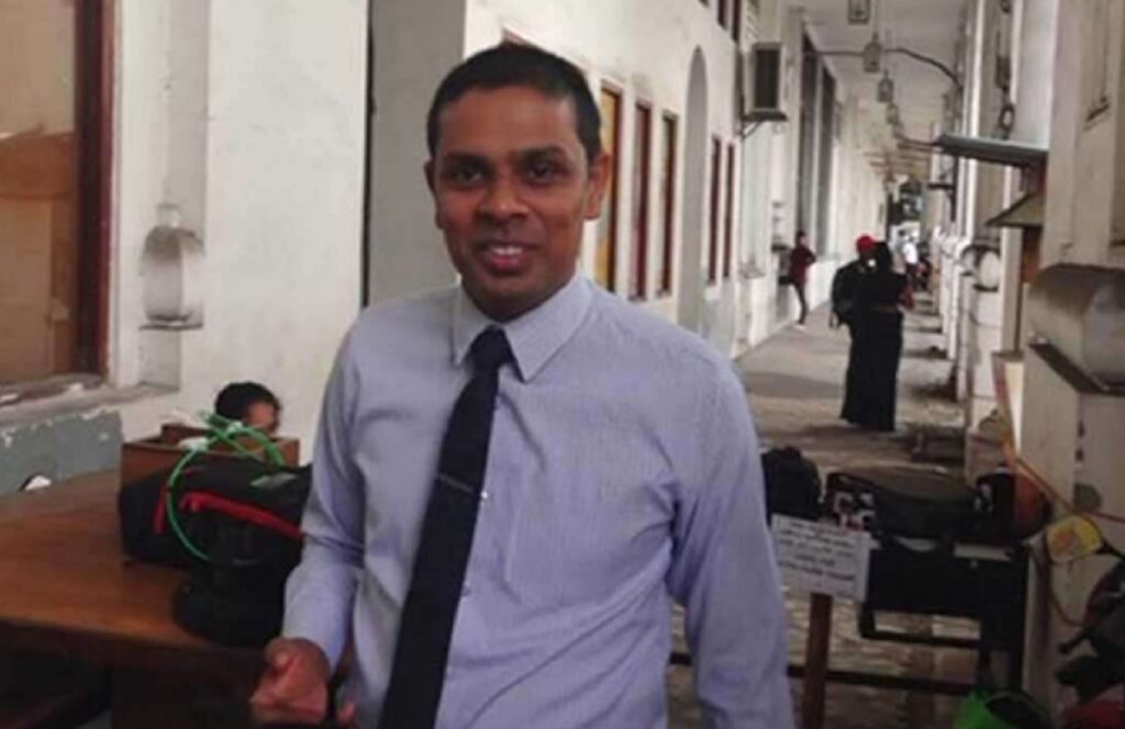 அரசியல் கோமாளி அர்சுணா CID முன்னர் ஆஜார் ஆனார்: JVP பழி வாங்குதாம் !