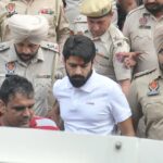 கனடாவில் தொடர் கொலைகள்: இந்தியக் கும்பலை ‘பயங்கரவாத’ அமைப்பாக அறிவிக்க கோரிக்கை